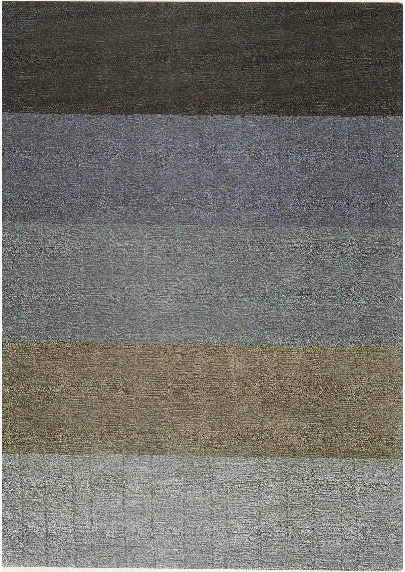 Rugalia New Designs(2)(1) This is a rug where colour flows from the one side and gradiently go darker to the other side.